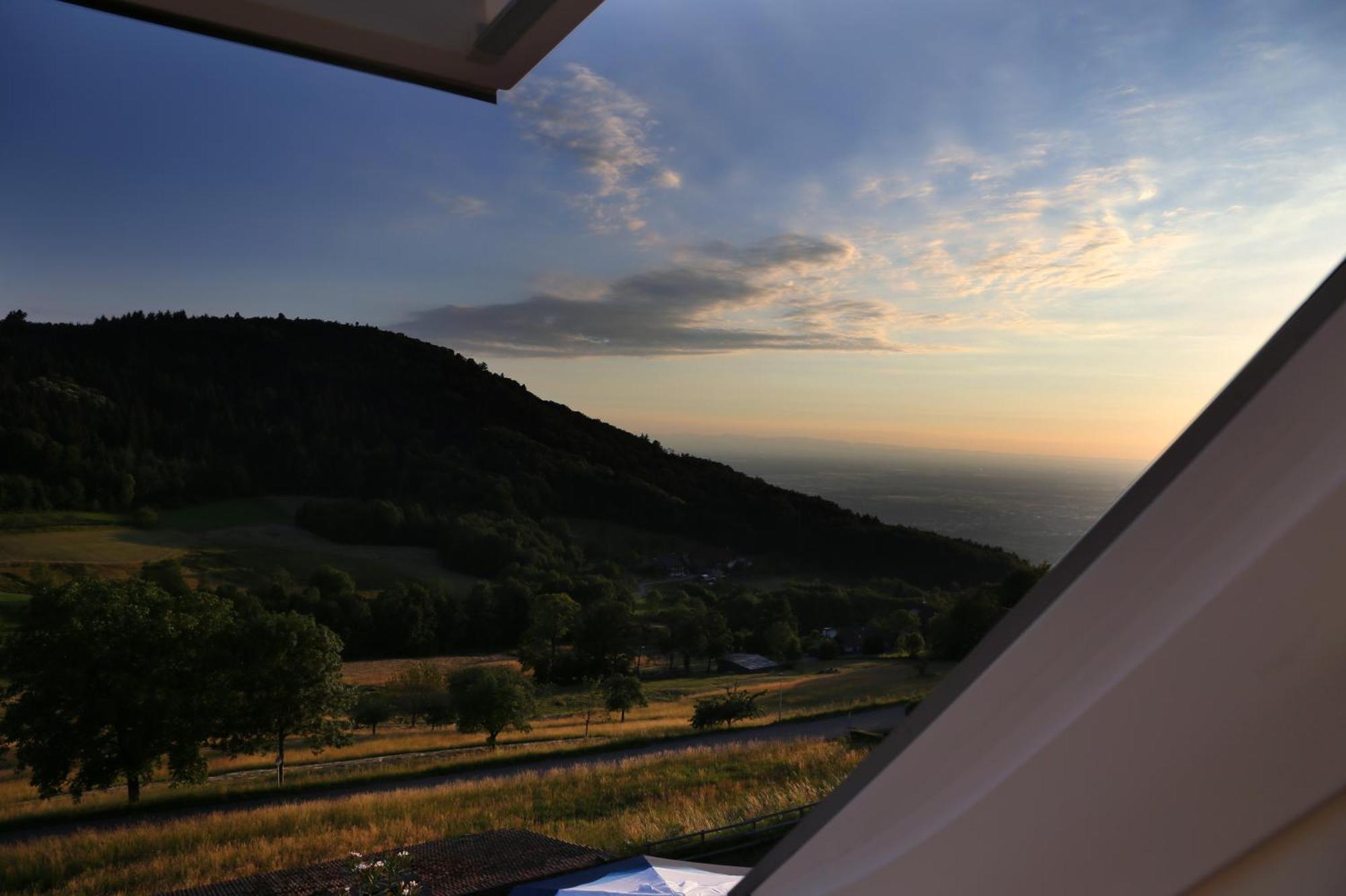 Hotel-Berggasthof Schwarzwaldperle Sasbachwalden Ruang foto