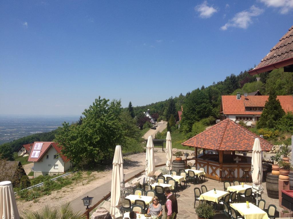 Hotel-Berggasthof Schwarzwaldperle Sasbachwalden Bagian luar foto