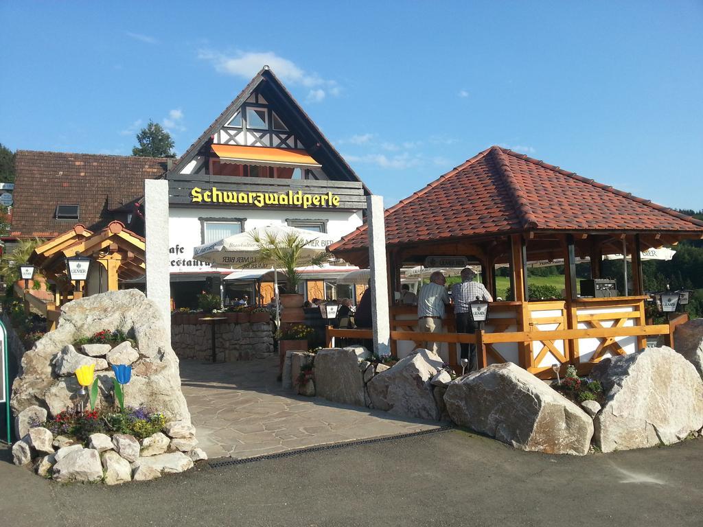 Hotel-Berggasthof Schwarzwaldperle Sasbachwalden Bagian luar foto
